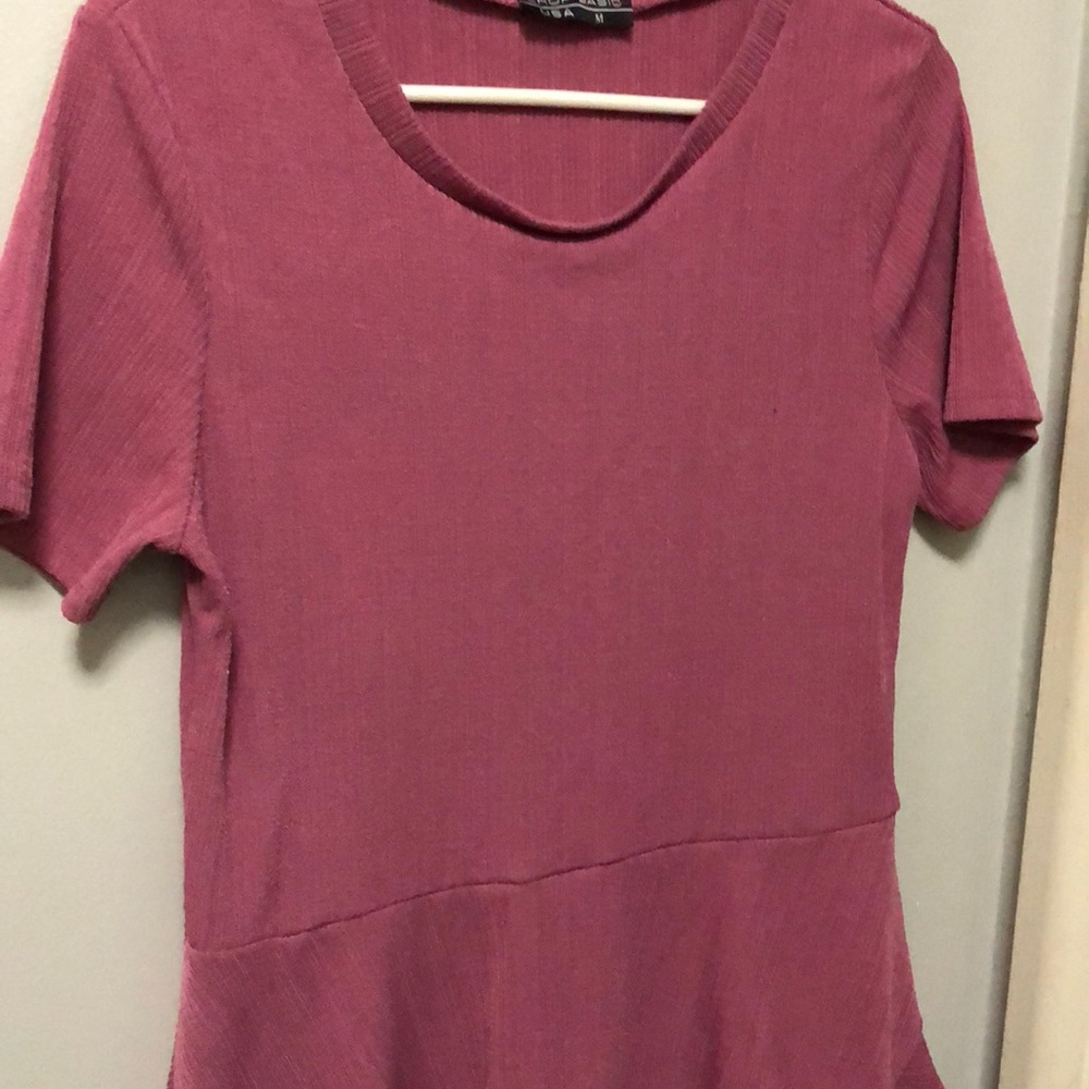 Pink top - Picture 4 of 4